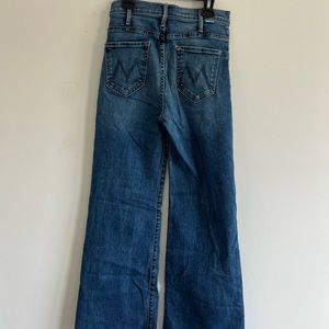 MOTHER hustler roller heel denim with frayed hem size 27